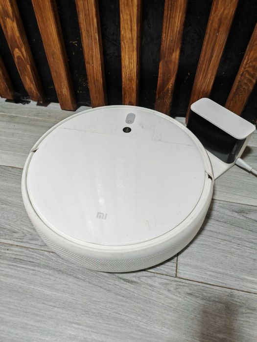 Робот пилосос xiaomi