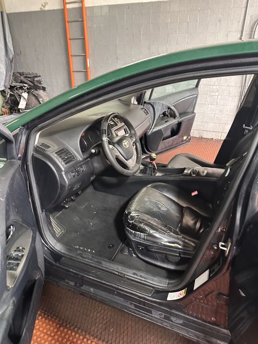 Toyota avensis 2.0diesel