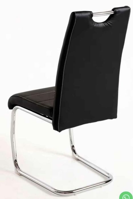 Conjunto Mesa e 4 cadeiras