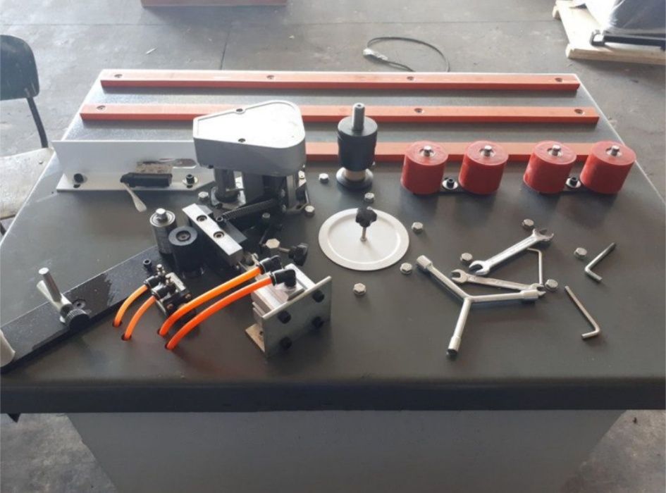 Кромкооблицовочний станок FDB Maschinen MB50 кромкооблицювальний Новий