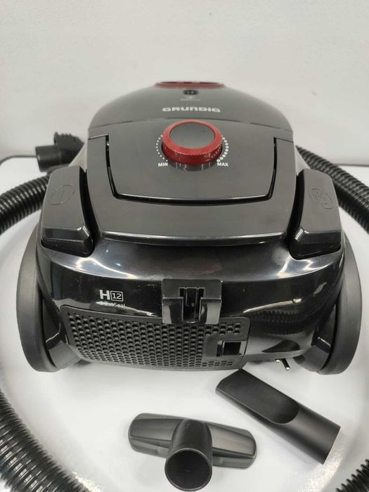 C247 Grundig VCC 3850 A odkurzacz tradycyjny workowy 800W