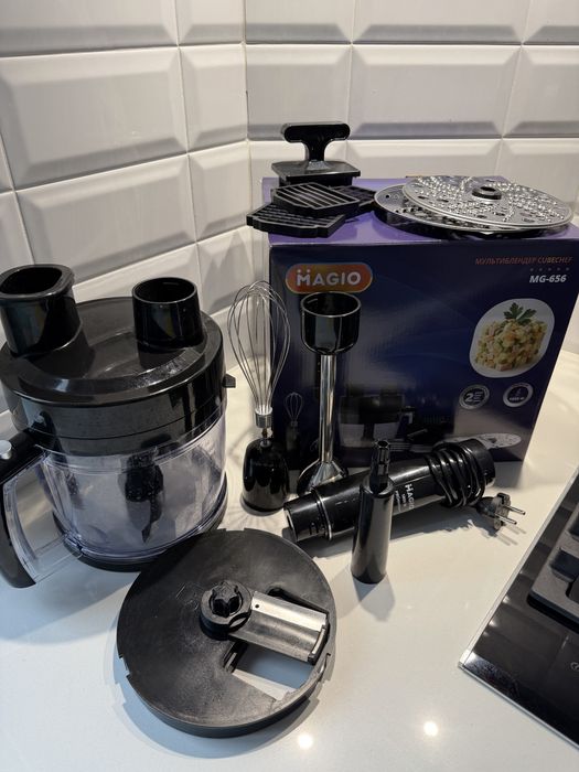 Мультиблендер Magio Premium