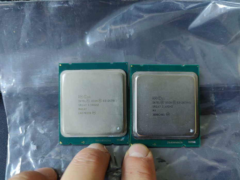Xeon E5-2670 v2 - 10 ядер 20 потоков LGA 2011