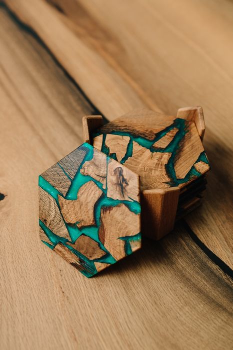 Підставки з дерева та епоксидної смоли!костери,підстаканники,стіл