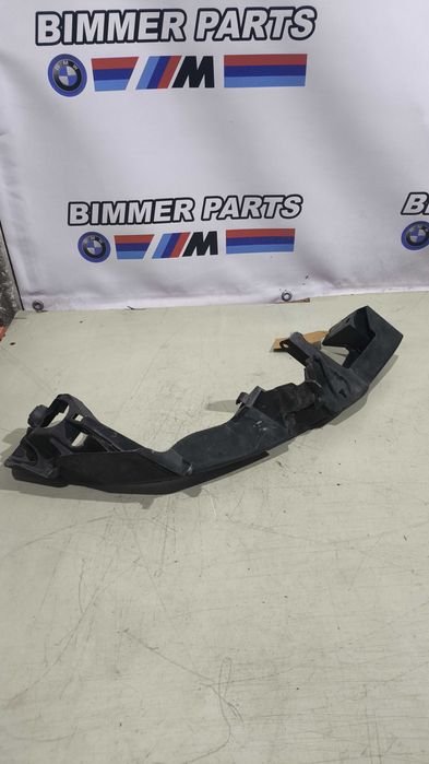 Guia Farol BMW Serie 3 (E92/E93) Esquerdo Pré-LCI  7154.723