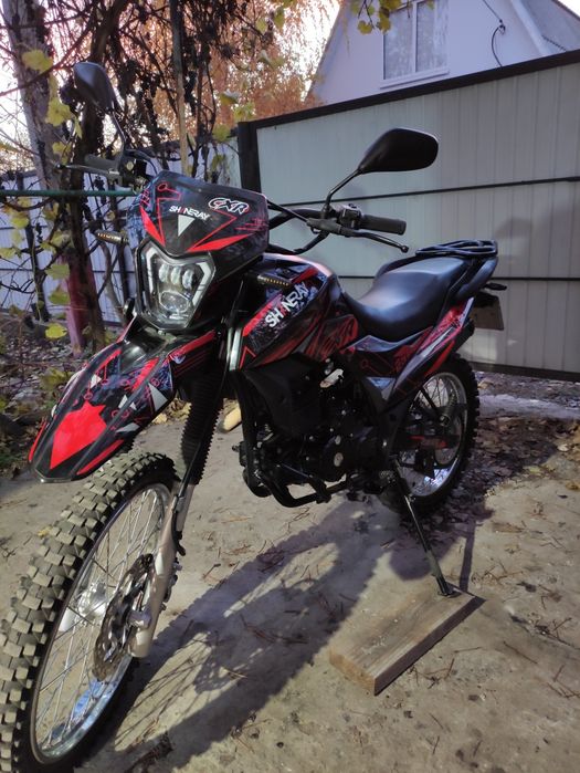 Продаю мотоцикл Shineray XY250GY-6C Light