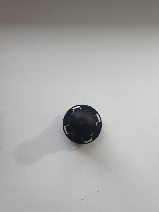 Відбійник отбойник упор грибок капота jeep compass