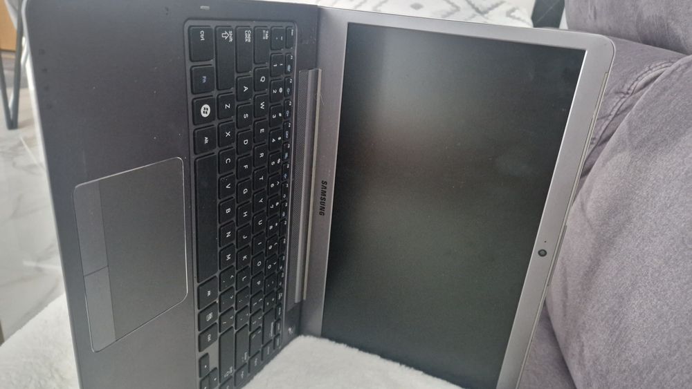 Laptop Samsung używany