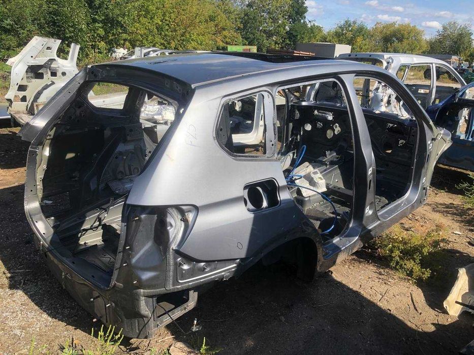 BMW F25  X3  бмв ф25  2010-2017 четверть передняя задняя с разборки