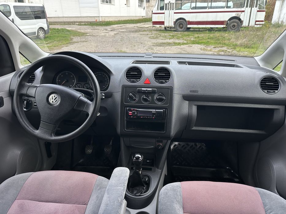 Продам Volkswagen Caddy 1.9 ПАССАЖИР