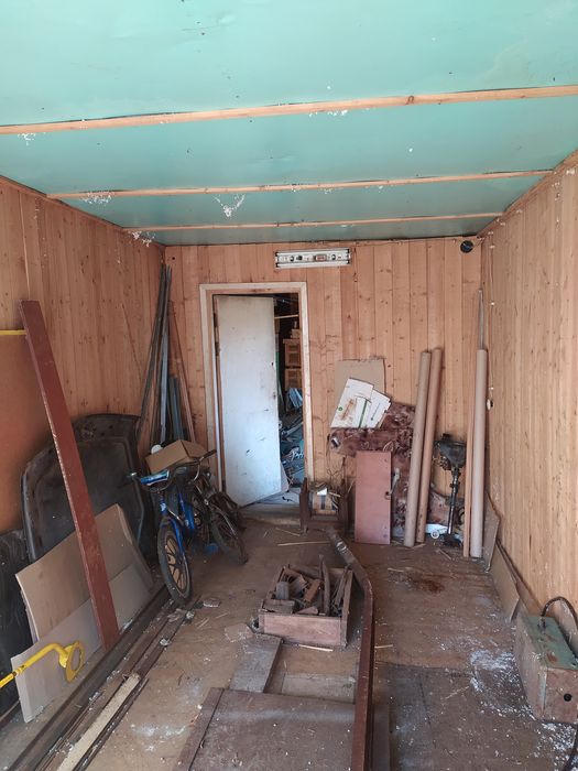 Вагон з гаражем утеплений 12 метрів, битовка, контейнер