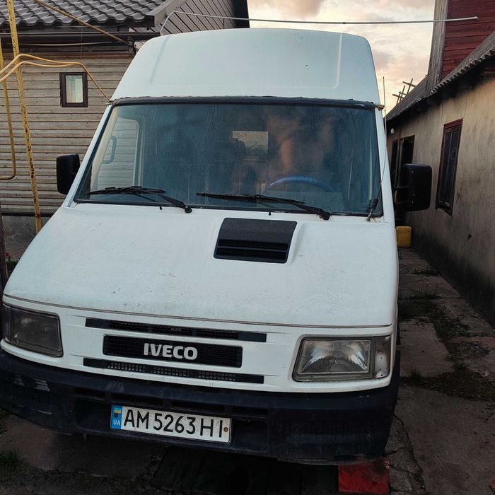 продам  Івеко  Дейлі максі