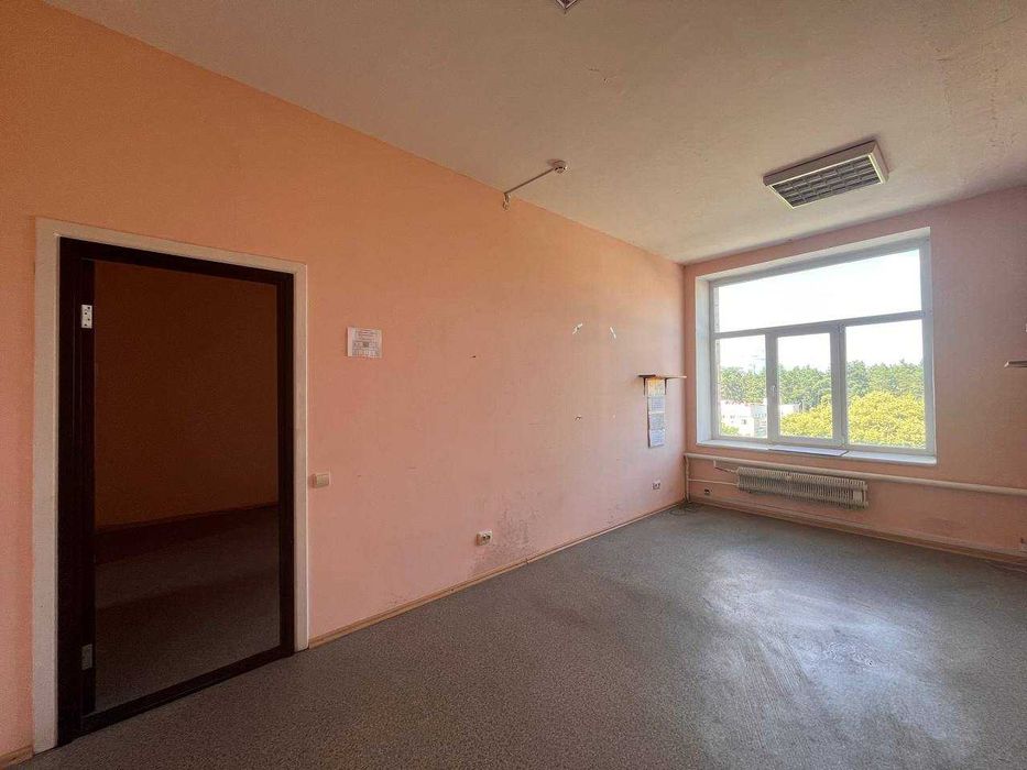 Оренда офісу 38 м2, біля метро Бориспільська, Київ, БЕЗ КОМІСІЇ