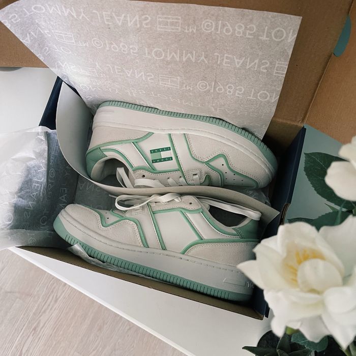 Sneakersy damskie Tommy Jeans Retro