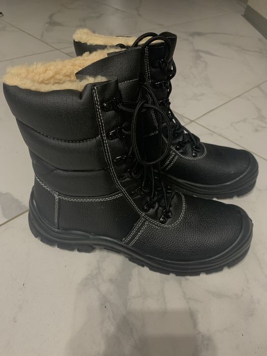 Утеплені черевики чоловічі Taiga, розмір 39