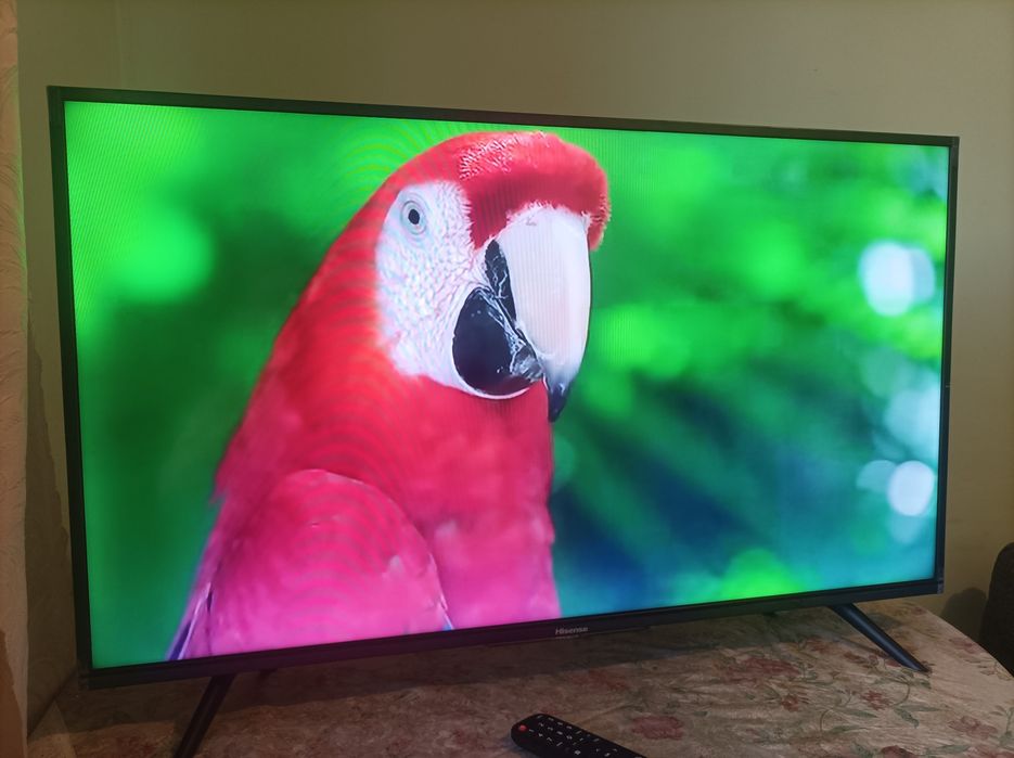 Smart телевізор Hisense 40 дюймів