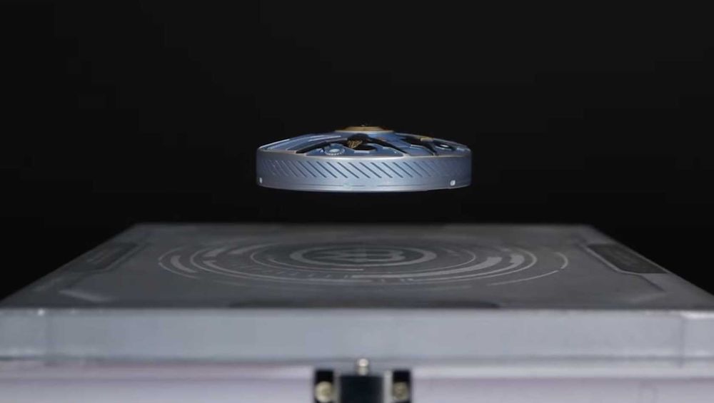 Pierwsza latająca srebrna moneta 217 - Mennica Polska - UFO MP 1766 BLUE GALAXY