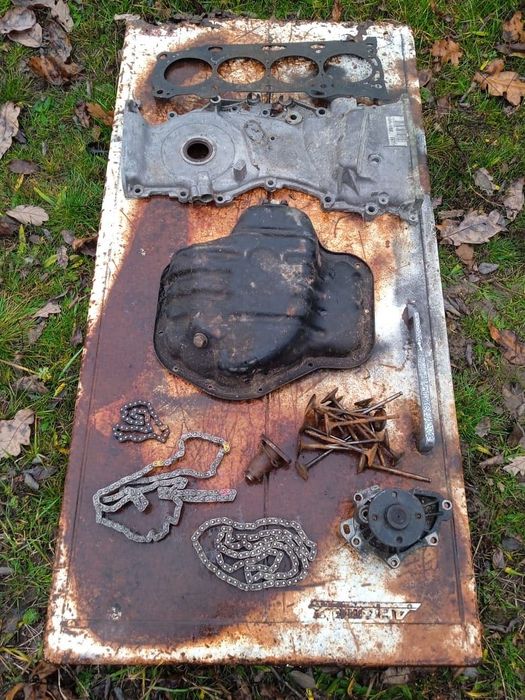 Запчасти Toyota 2.4 двигатель