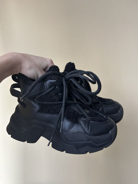 Зимове взуття, зимові чоботи, ботінки для дівчинки 35 р