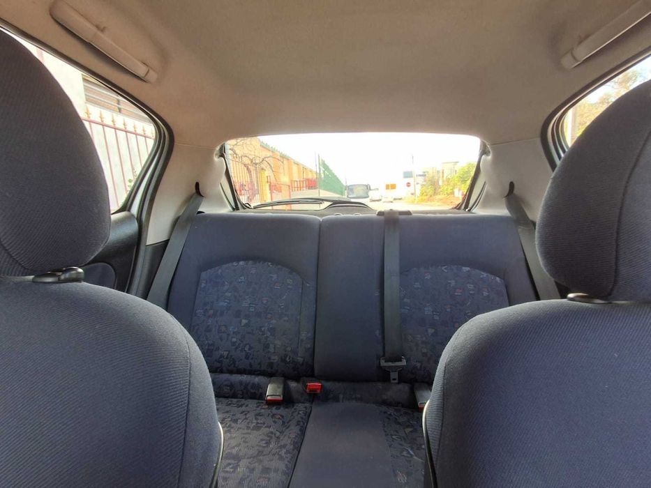 Peugeot 206 com apenas 135 mil quilómetros