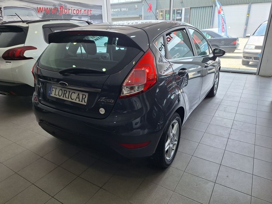 Ford Fiesta 1.0 ecoboost 125cv c/ garantia incluida
