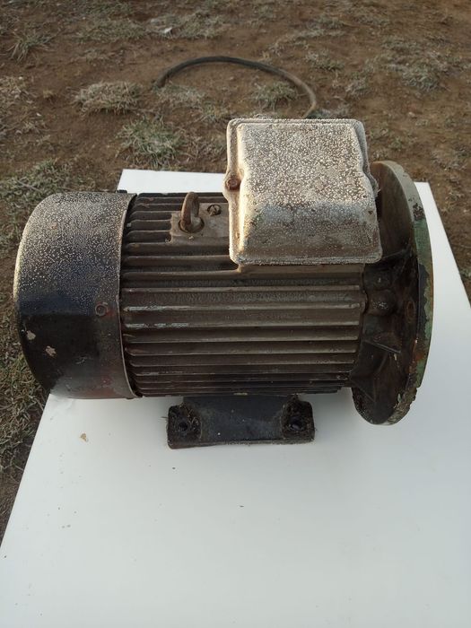 Silnik elektryczny 7,5 KW