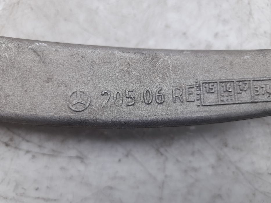 Braço de suspensão frente direito MERCEDES-BENZ Classe C Carrinha (S20