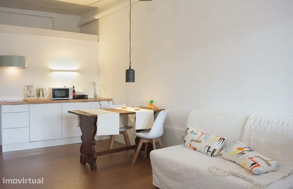 Studio for Rent in Porto