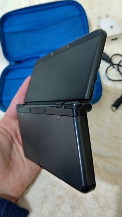 New Nintendo 3DS preta Desbloqueada