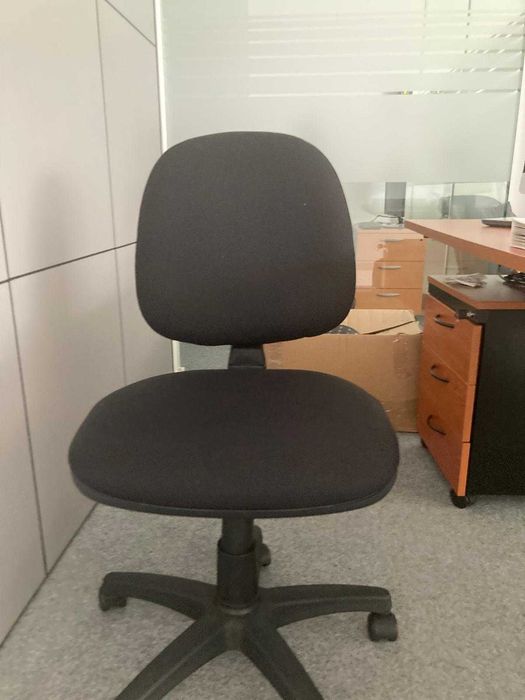 Cadeiras de Escritório (Operacionais) – Várias Disponíveis | Preço Baixo