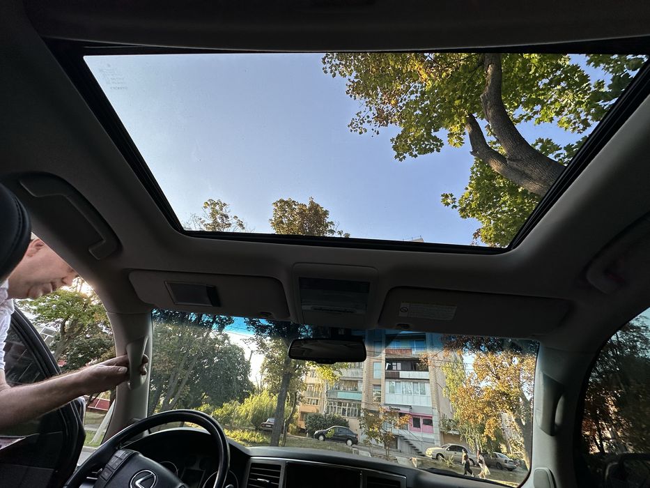 LEXUS LX570 2008