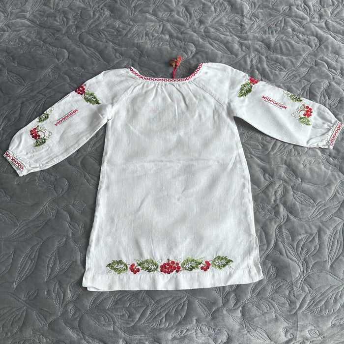 Набір вишиванок для дівчинки 98-104