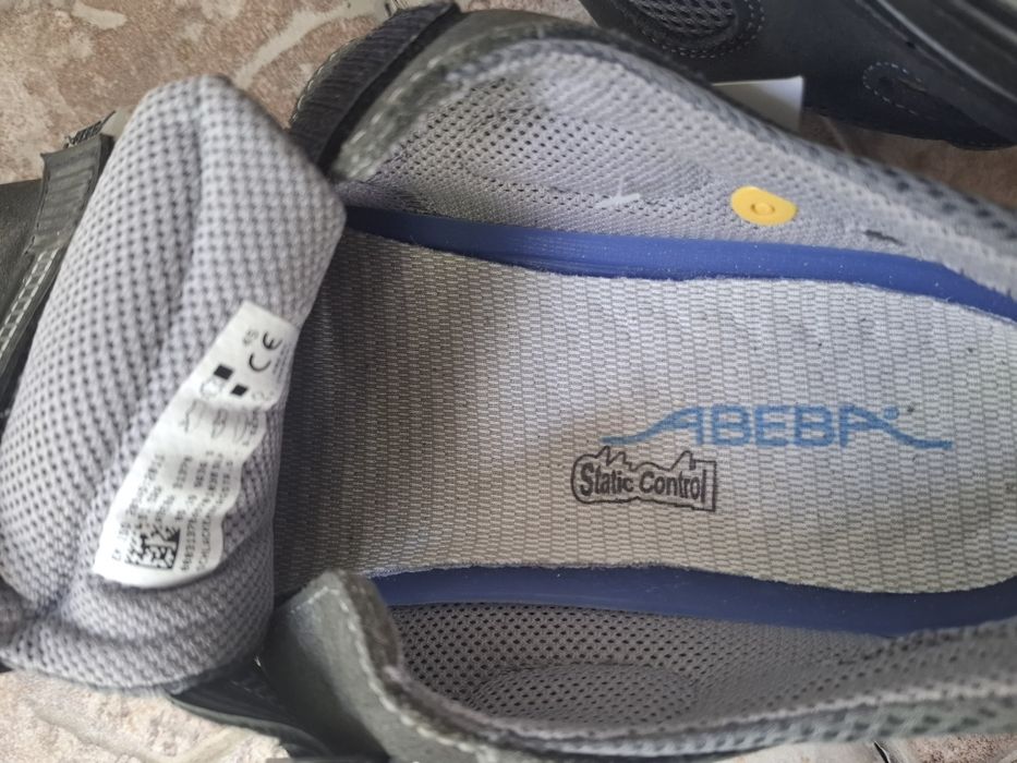 Нове спецвзуття ABEBA