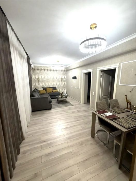 3х к. Сталинка на пл. Конституции. 100% ж/б. Авторский проект. 3 эт.