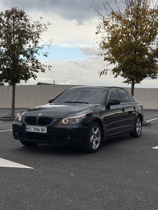 Продам BMW 5 series E60 530xi