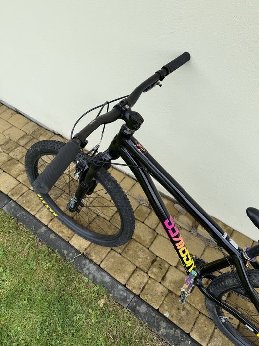 ZAREZERWOWANE!! Rower NS Bikes Zircus Dirt 26” | Maxxis | Nowe gripy