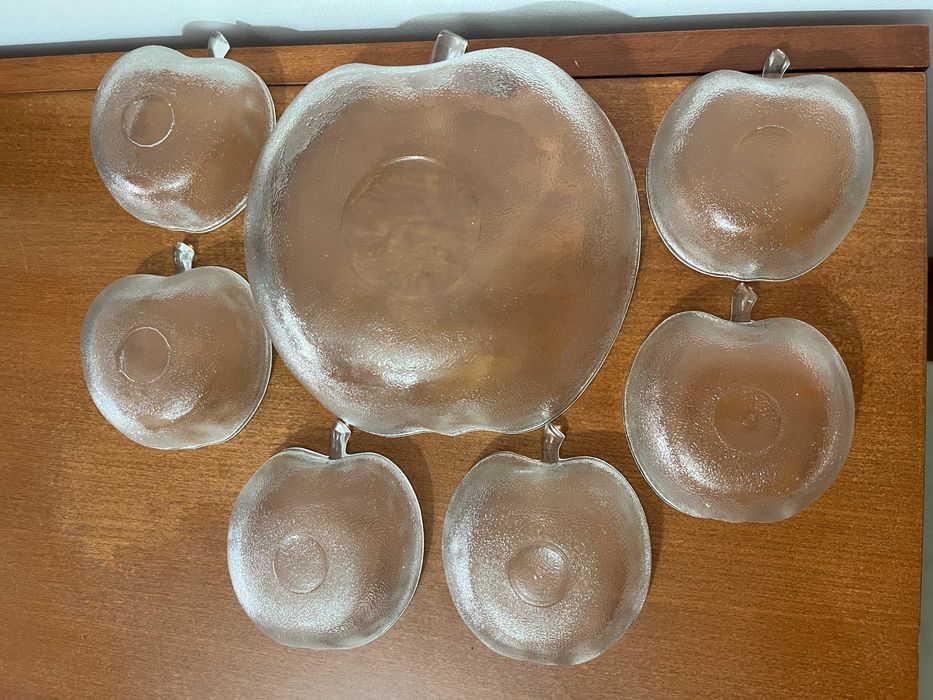 Taça Maçã Grande e 6 Taças Individuais (Sobremesa)