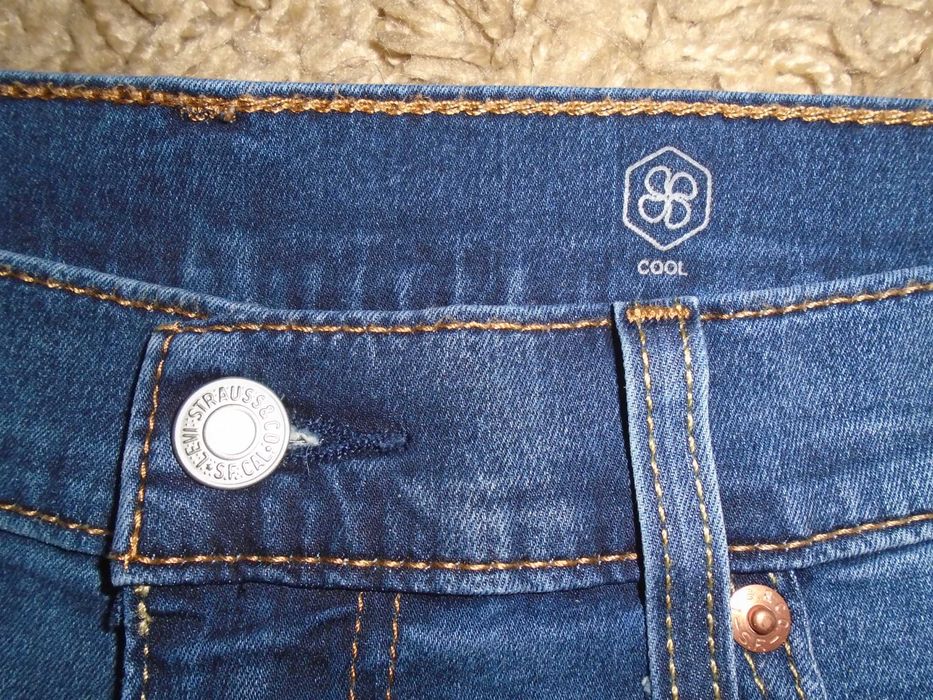 Джинсы Levis 512 USA W30 L32 лето