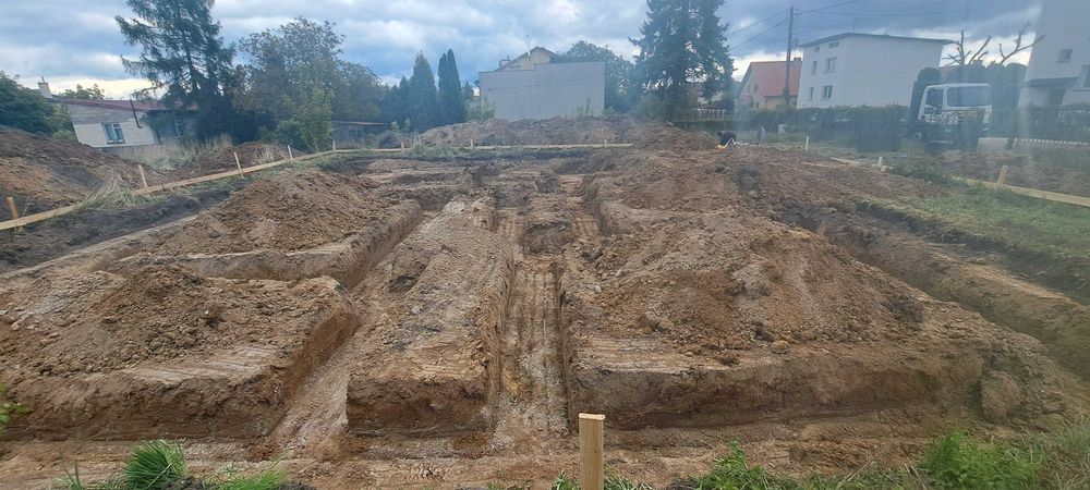 Prace Ziemne Uslugi Koparką 9 ton