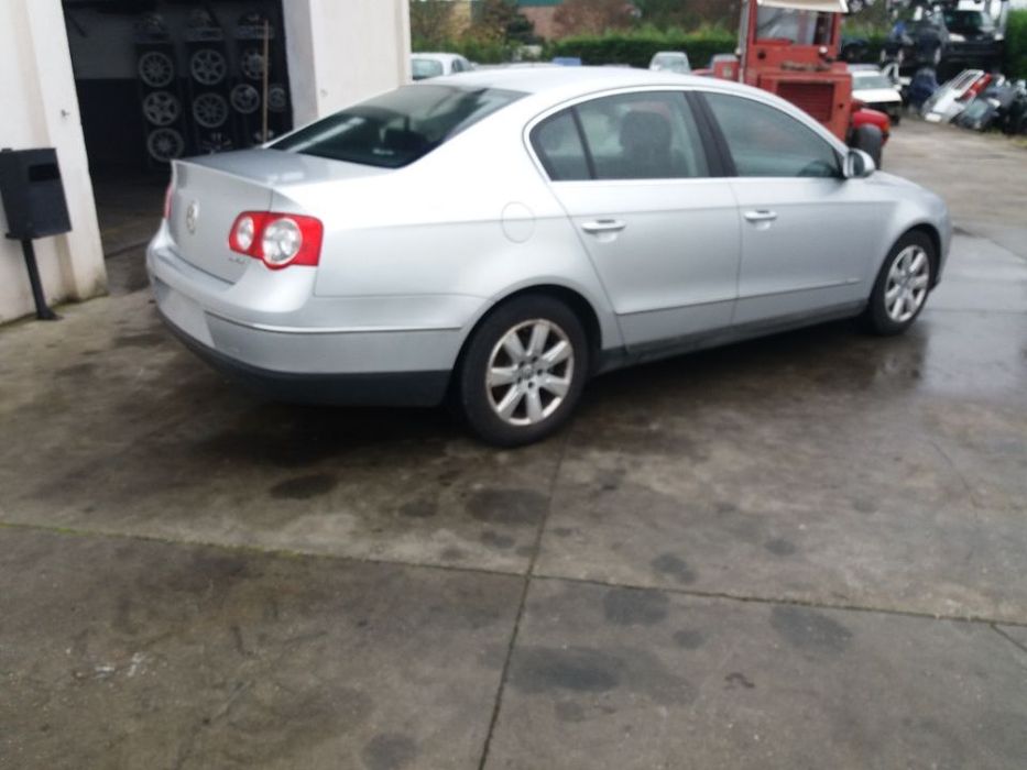 VW Passat B6 2.0 TDI 2005 até 2010 ás peças