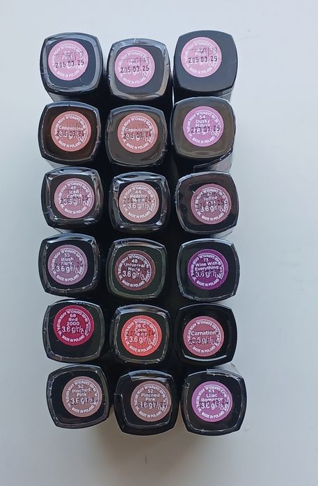 Помады "Ультра" avon