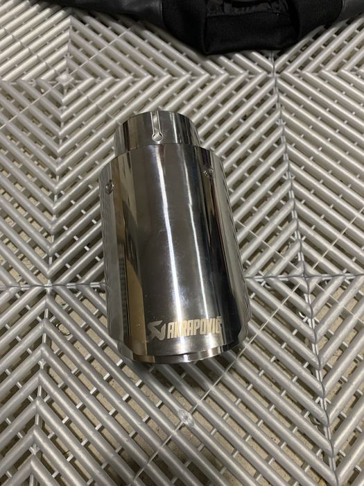 Ponteiras escape - Akrapovic
