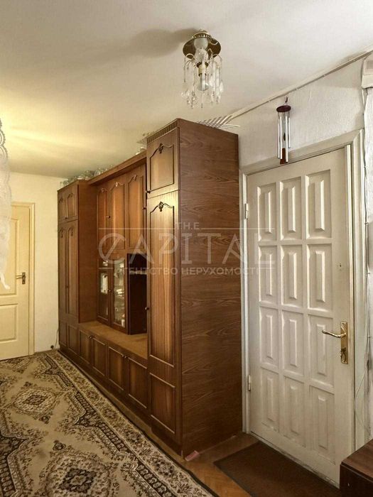 Продаж 3к кв вул. Левандівська 14 (Аніщенка) цегляний буднок , газ , Центр міста парк Вічної Слави, Маріїнський парк, Печерський район