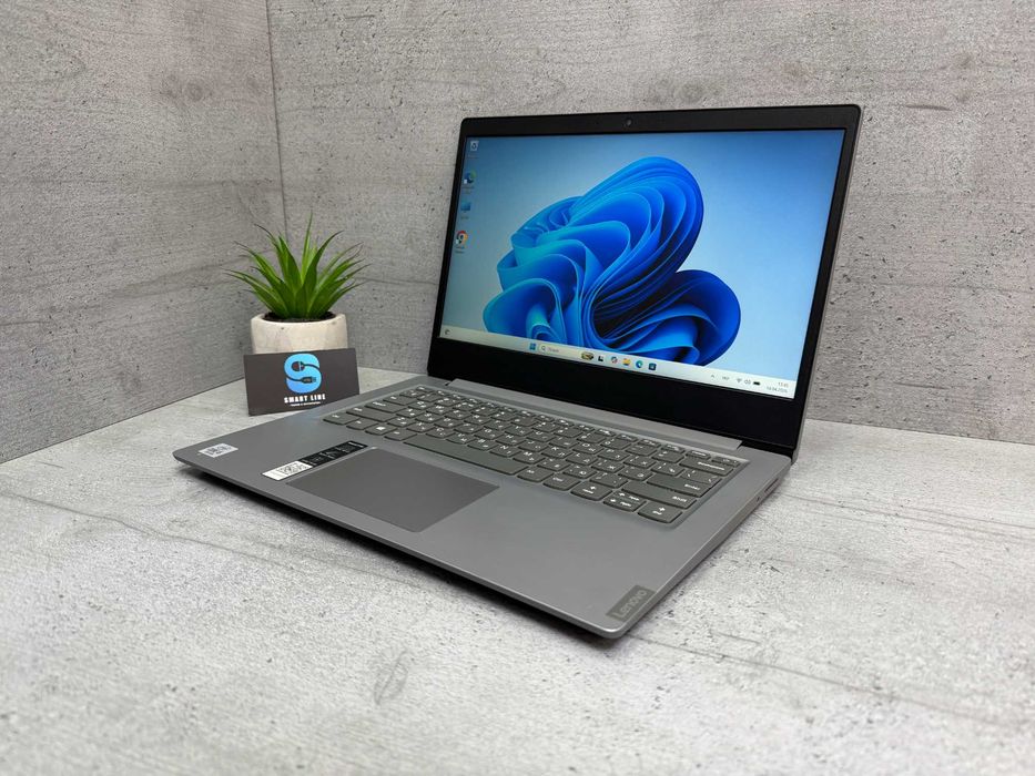 Стильний ноутбук Lenovo S145-14IIL/i5-1035G1/8gb ddr4/14" FullHD/240gb ssd