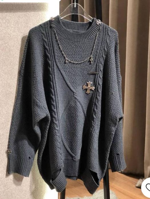 Светр жіночий , бренд!