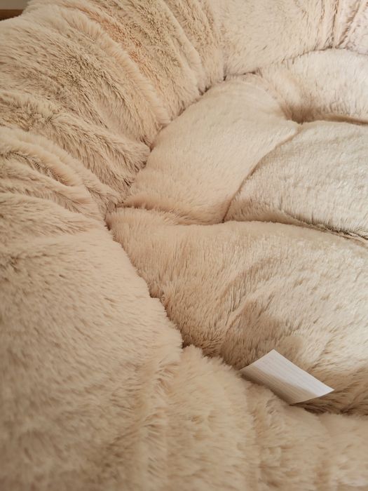 Legowisko dla psa lub kota Zooplus Exclusive Cozy Cord