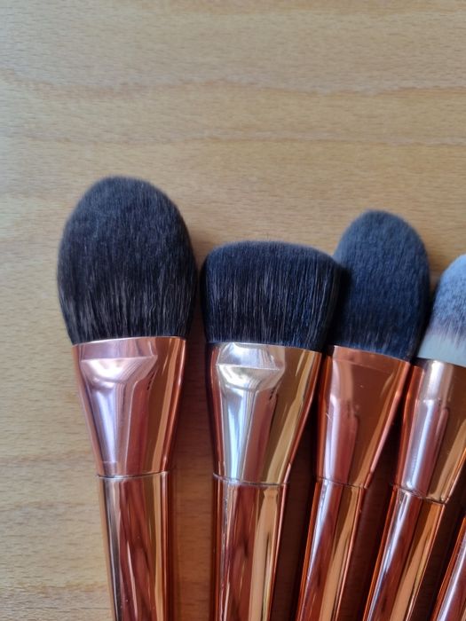 Zestaw pędzli do makijażu 8 sztuk