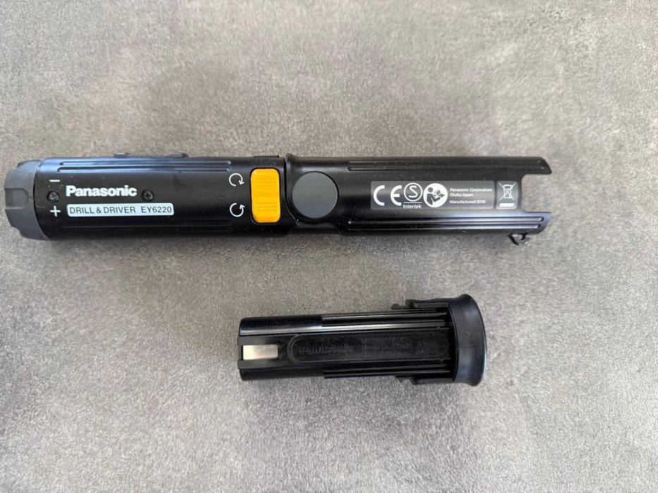 panasonic drill EY6220 , ładowarka EY0L 11