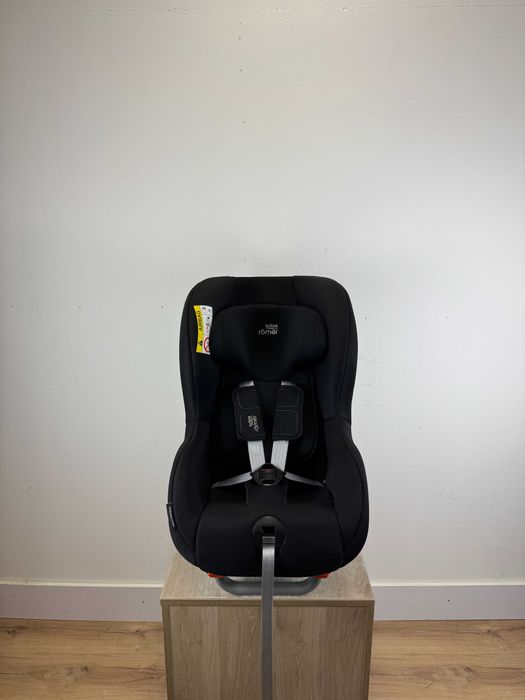 Fotelik samochodowy Britax Romer Max-Way Plus Black Series 9-25kg