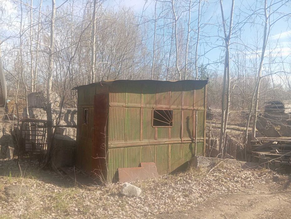 Будка металлическая есть пол размер 2, 50x4.20